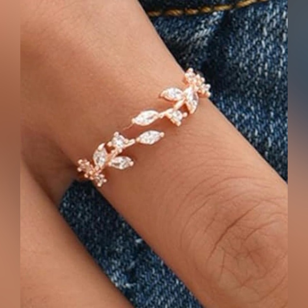 Elegant Rose Gold Leaf Adjustable Ring